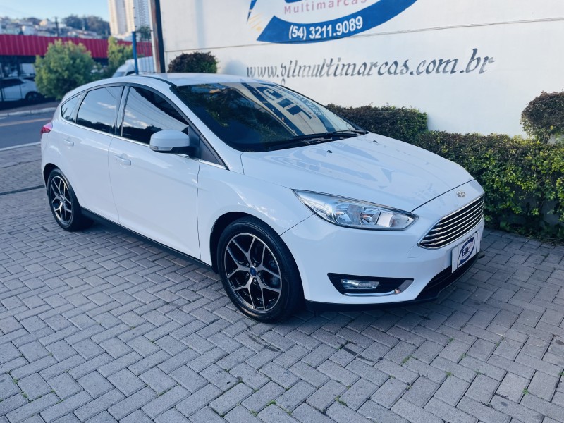 FOCUS 2.0 TITANIUM 16V FLEX 4P AUTOMÁTICO - 2016 - CAXIAS DO SUL