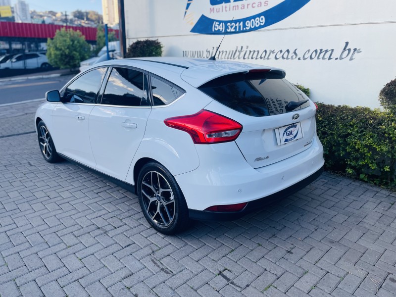 FOCUS 2.0 TITANIUM 16V FLEX 4P AUTOMÁTICO - 2016 - CAXIAS DO SUL