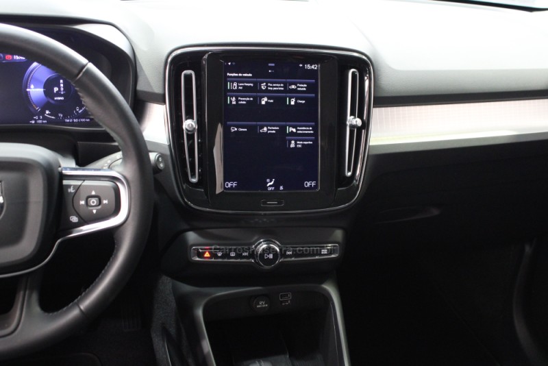 XC 40 1.5 T5 MOMENTUM HÍBRIDO 4P AUTOMÁTICO - 2021 - CAXIAS DO SUL