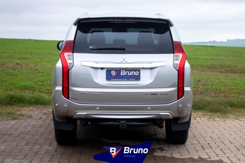 PAJERO SPORT 2.4 HPE 4X4 DIESEL 4P AUTOMÁTICA - 2020 - PALMEIRA DAS MISSõES