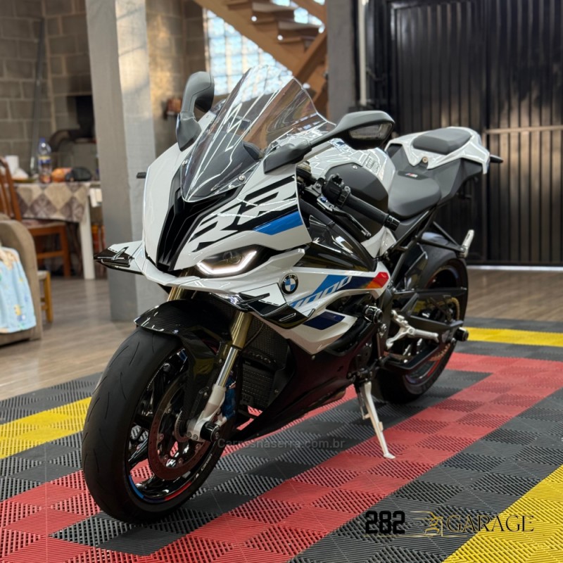 S 1000 RR M CARBON  - 2024 - FARROUPILHA