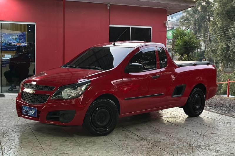 montana 1.4 mpfi ls cs 8v flex 2p manual 2013 caxias do sul