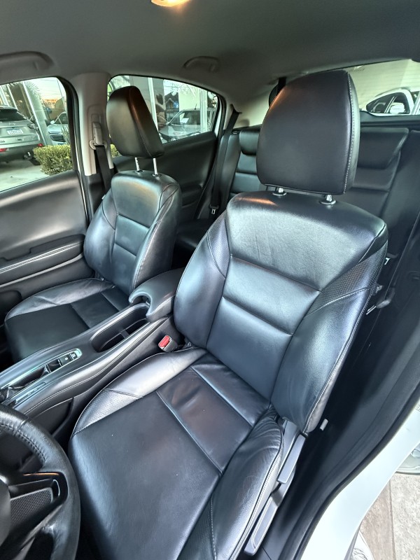 HR-V 1.8 16V FLEX TOURING 4P AUTOMÁTICO - 2017 - FARROUPILHA