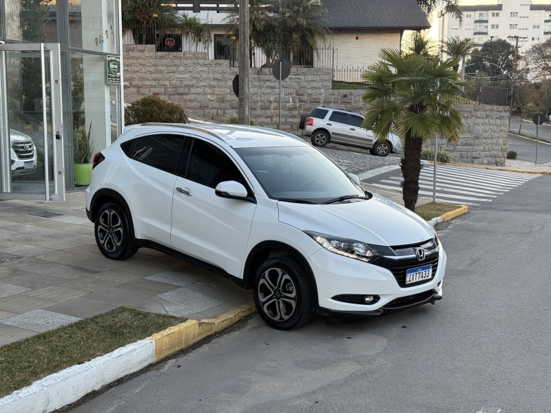 HR-V 1.8 16V FLEX TOURING 4P AUTOMÁTICO - 2017 - FARROUPILHA