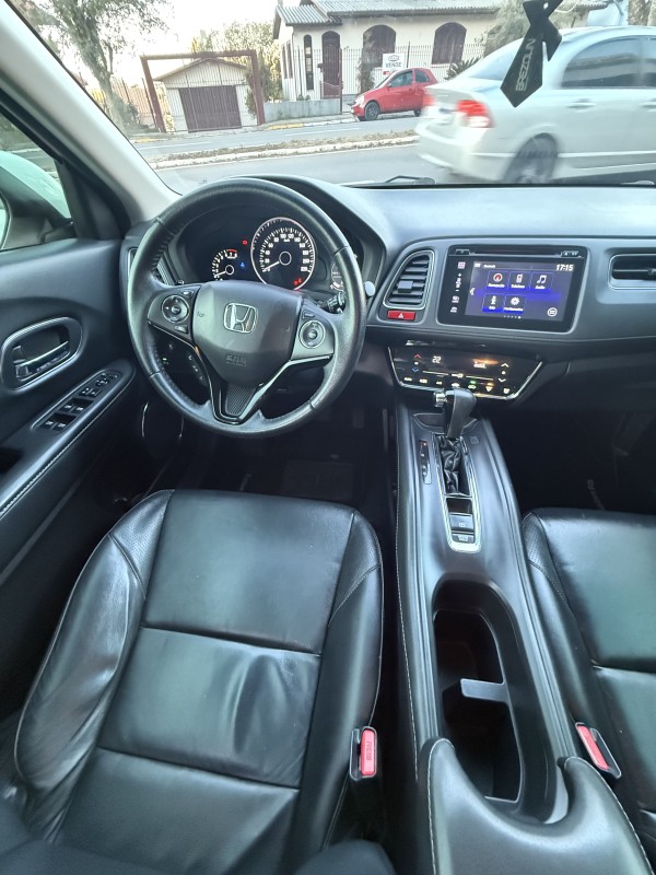 HR-V 1.8 16V FLEX TOURING 4P AUTOMÁTICO - 2017 - FARROUPILHA