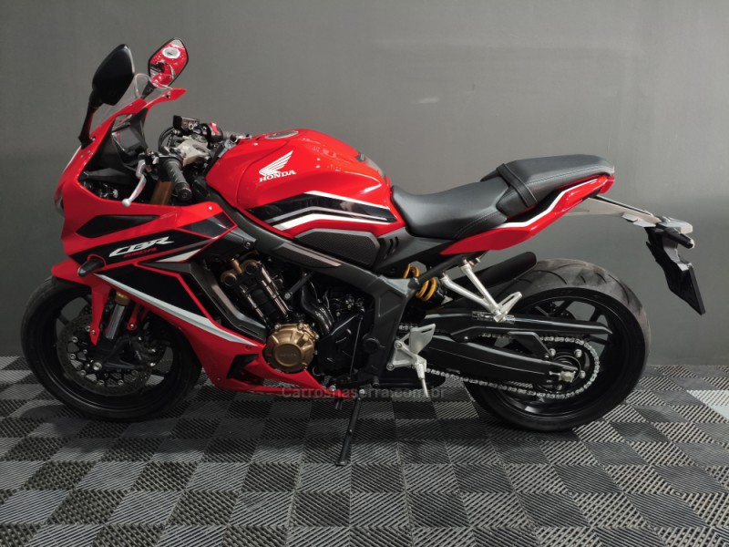 CBR 650R  - 2022 - NOVO HAMBURGO