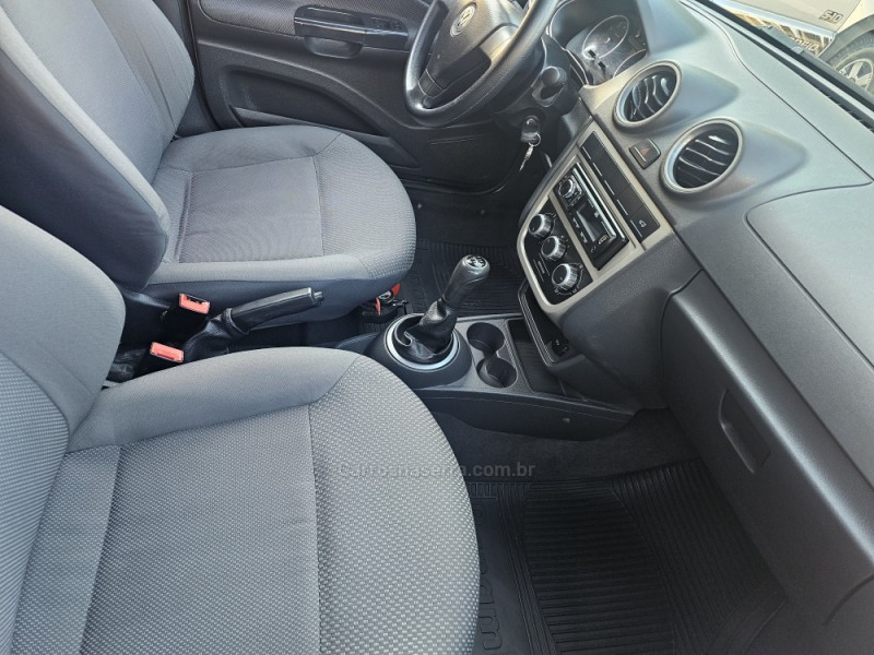 VOYAGE 1.0 MI 8V FLEX 4P MANUAL - 2012 - BENTO GONçALVES