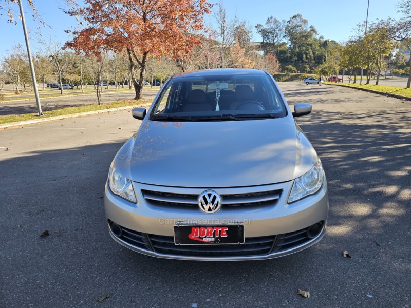 VOYAGE 1.0 MI 8V FLEX 4P MANUAL - 2012 - BENTO GONçALVES
