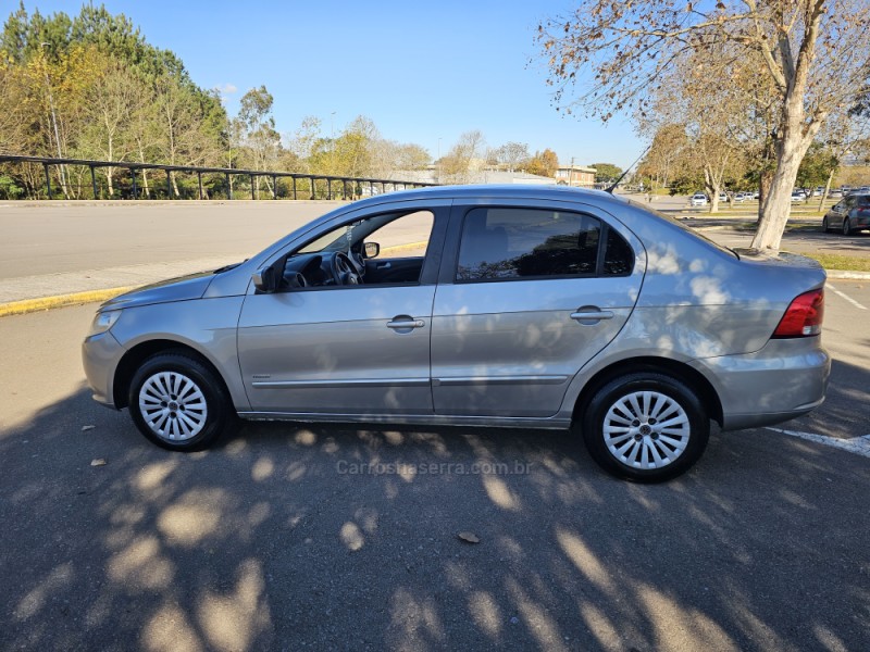 VOYAGE 1.0 MI 8V FLEX 4P MANUAL - 2012 - BENTO GONçALVES