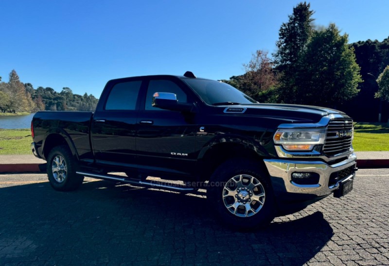 3500 LARAMIE 6.7 CD 4X4 TURBO DIESEL 4P AUTOMÁTICO - 2022 - SãO FRANCISCO DE PAULA