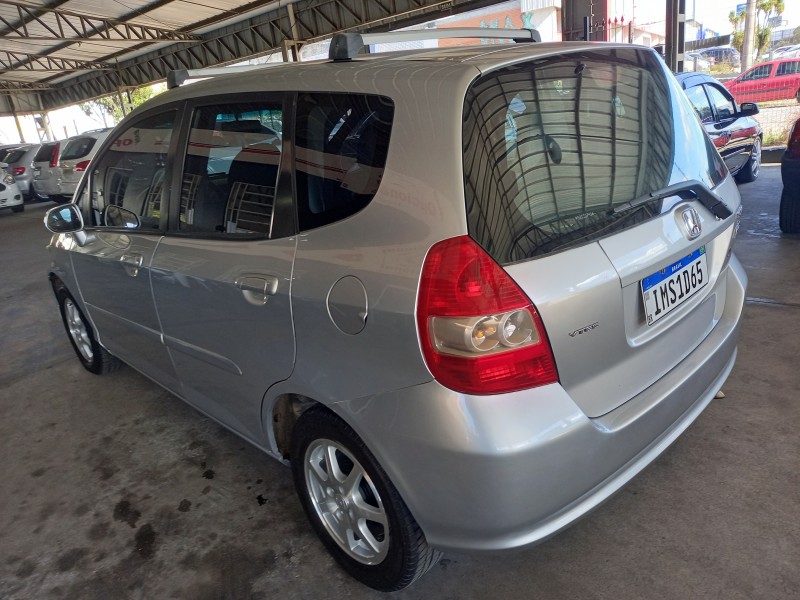 FIT 1.5 EX 16V GASOLINA 4P AUTOMÁTICO - 2006 - CAXIAS DO SUL