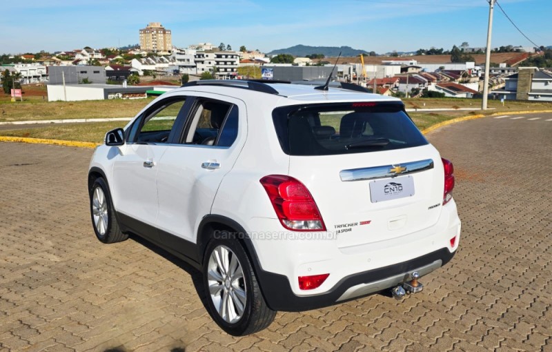 TRACKER 1.4 16V PREMIER TURBO FLEX 4P AUTOMÁTICO - 2019 - LAJEADO