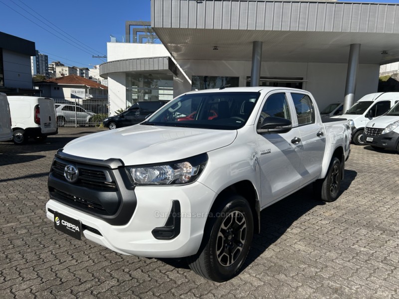 hilux 2.8 std 4x4 cd 16v diesel 4p manual 2022 farroupilha
