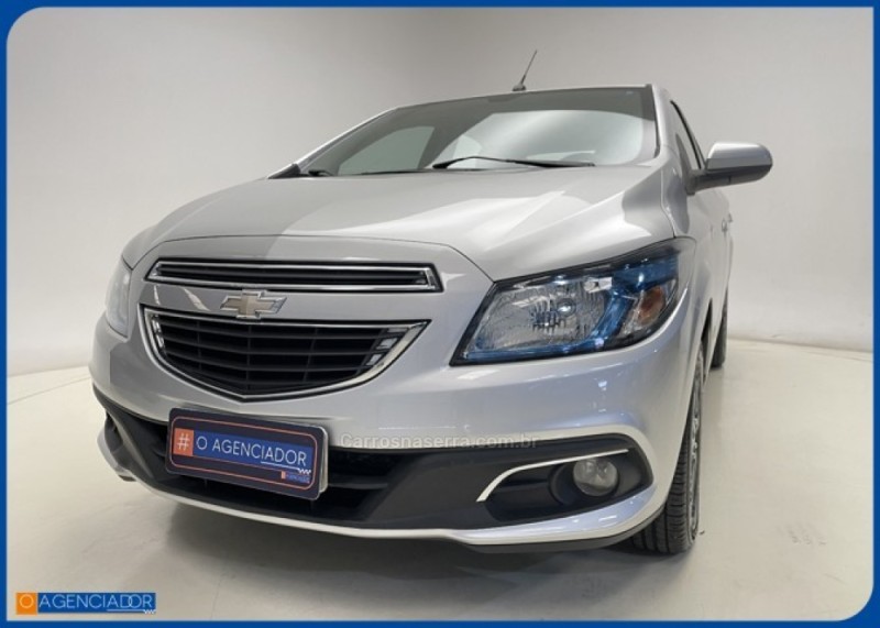 ONIX 1.4 MPFI LTZ 8V FLEX 4P MANUAL - 2013 - SANTA CRUZ DO SUL