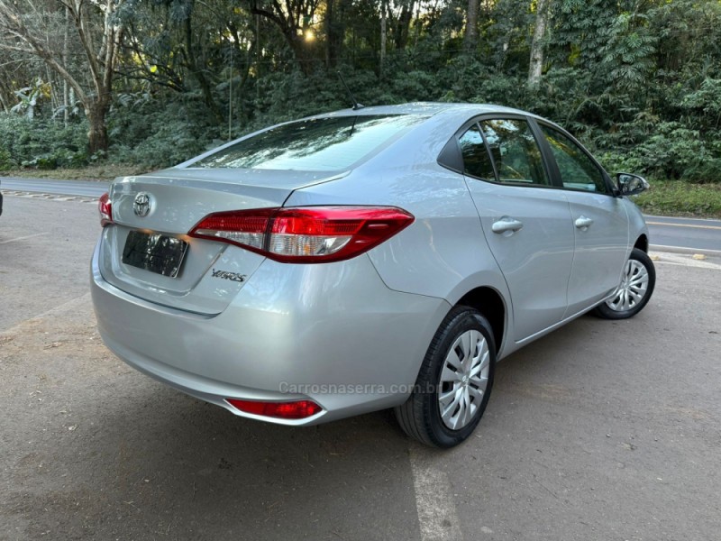 YARIS 1.5 XL PLUS CONNECT 16V FLEX 4P AUTOMÁTICO - 2024 - DOIS IRMãOS