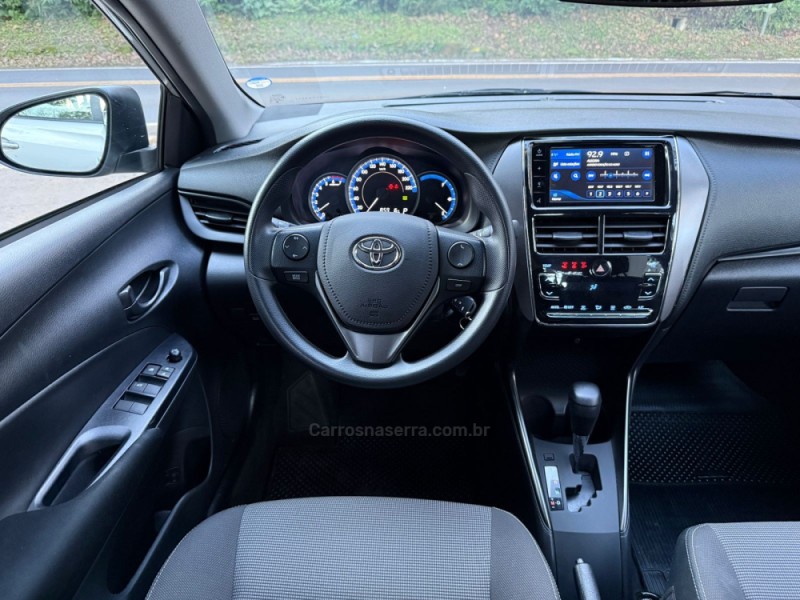 YARIS 1.5 XL PLUS CONNECT 16V FLEX 4P AUTOMÁTICO - 2024 - DOIS IRMãOS