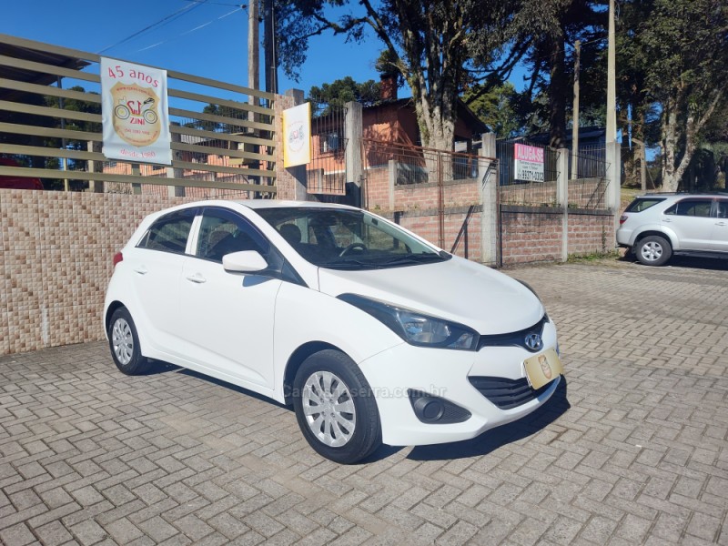HB20 1.0 COMFORT PLUS 12V FLEX 4P MANUAL - 2014 - CANELA