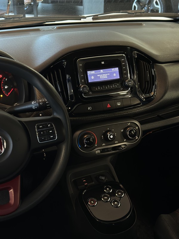 UNO 1.4 EVO SPORTING 8V FLEX 4P AUTOMATIZADO - 2016 - CAXIAS DO SUL