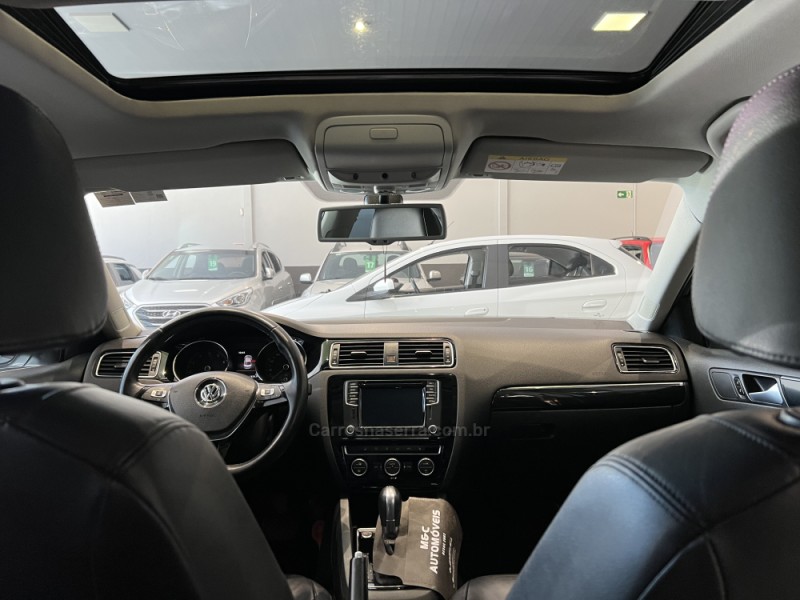 JETTA 2.0 TSI HIGHLINE 211CV GASOLINA 4P TIPTRONIC - 2016 - CAXIAS DO SUL