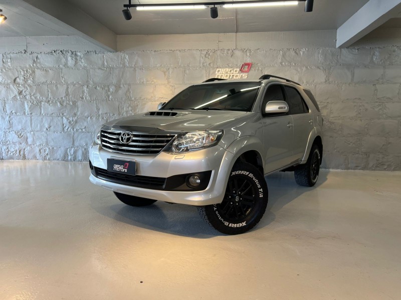 hilux sw4 3.0 srv 4x4 16v turbo intercooler diesel 4p manual 2014 caxias do sul