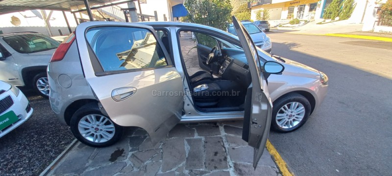 PUNTO 1.4 ATTRACTIVE 8V FLEX 4P MANUAL - 2011 - PICADA CAFé