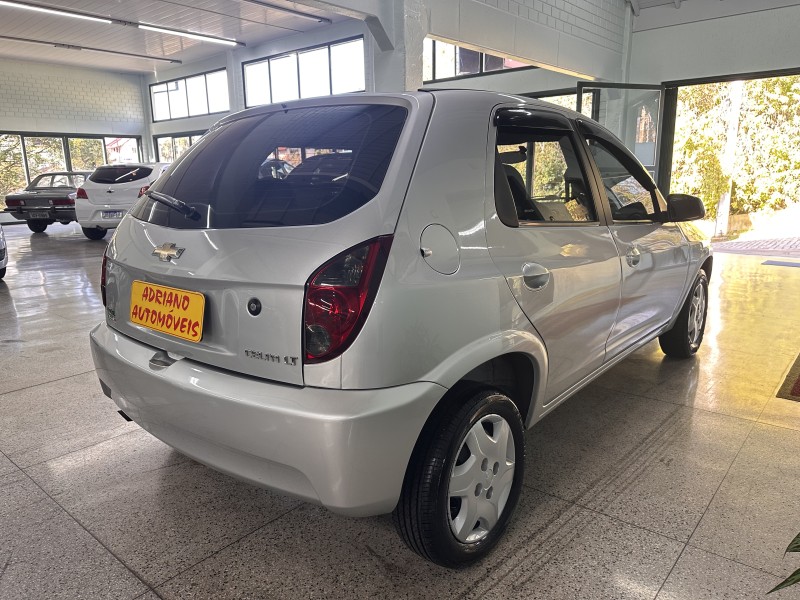CELTA 1.0 MPFI LT 8V FLEX 4P MANUAL - 2014 - NOVA PETRóPOLIS