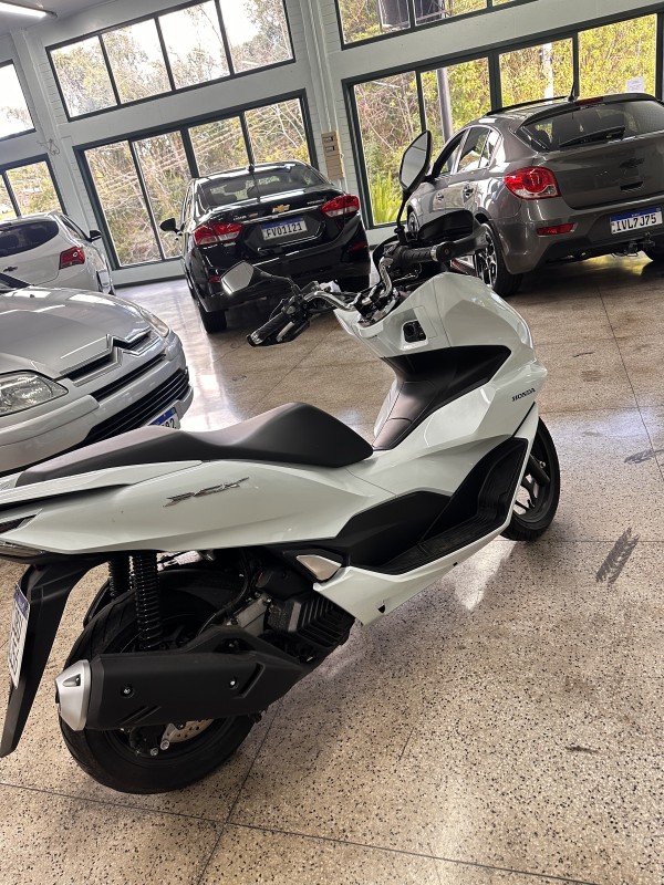 PCX 160 DLX ABS - 2023 - NOVA PETRóPOLIS