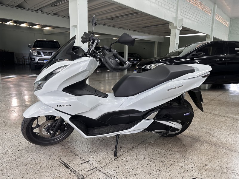 PCX 160 DLX ABS - 2023 - NOVA PETRóPOLIS