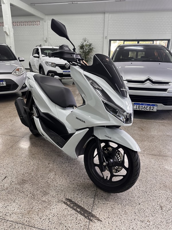 PCX 160 DLX ABS