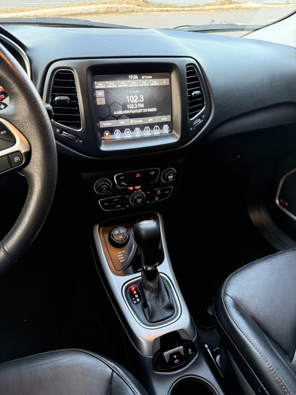 COMPASS 2.0 16V DIESEL LONGITUDE 4X4 AUTOMÁTICO - 2019 - FARROUPILHA
