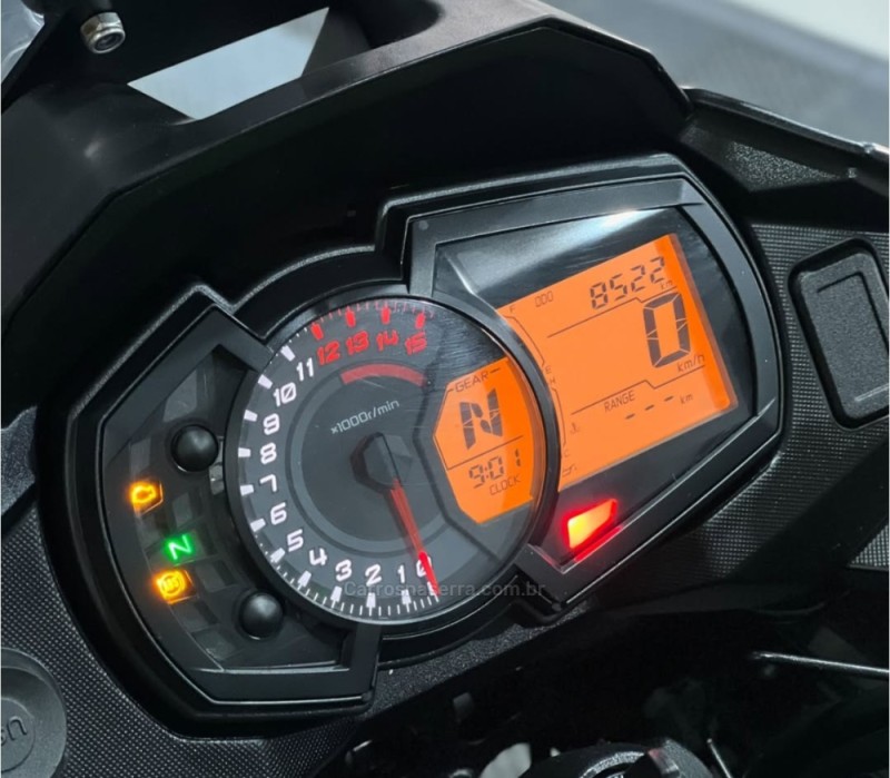 VERSYS 300  - 2023 - NOVO HAMBURGO
