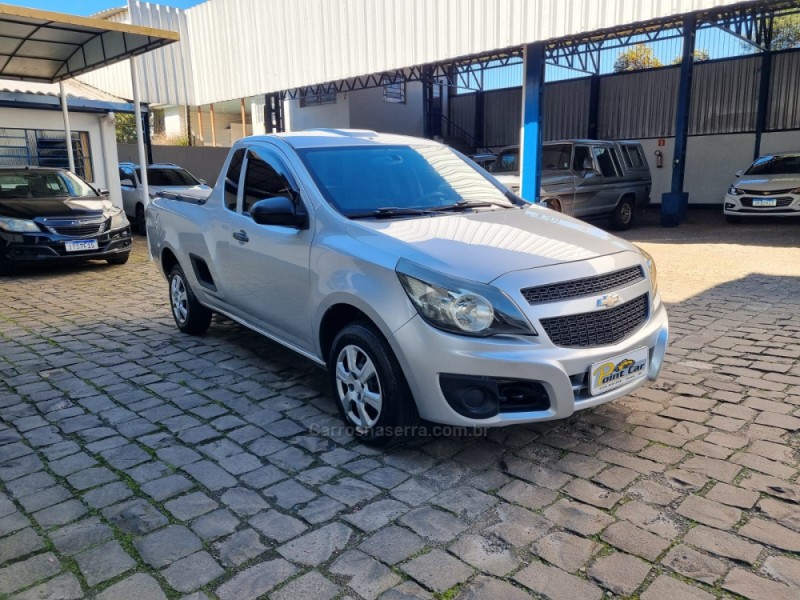 montana 1.4 mpfi ls cs 8v flex 2p manual 2015 vacaria