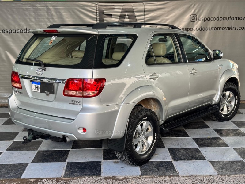 HILUX SW4 3.0 SRV 4X4 16V TURBO INTERCOOLER DIESEL 4P AUTOMÁTICO - 2007 - NOVA PRATA