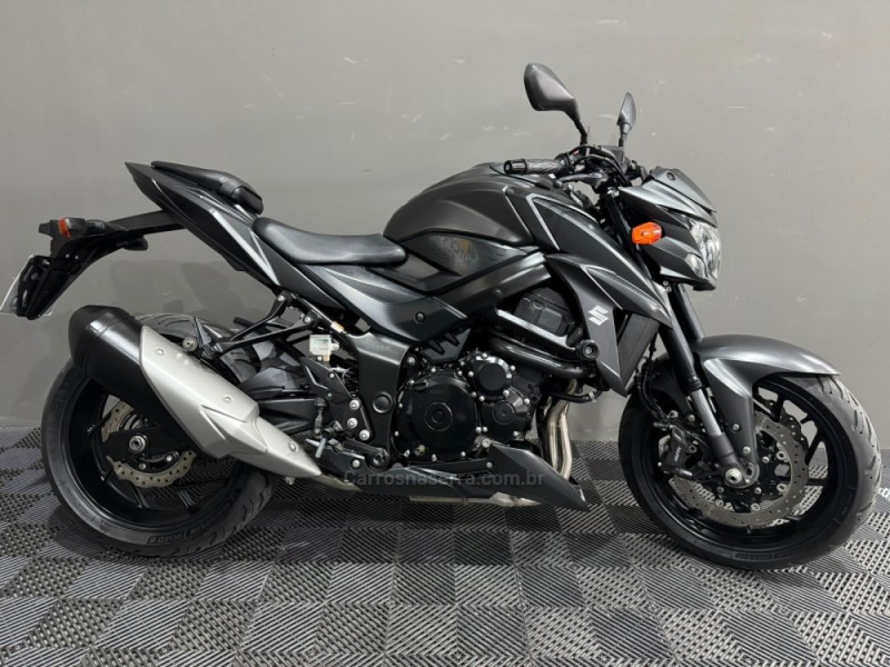 GSXS 750 A