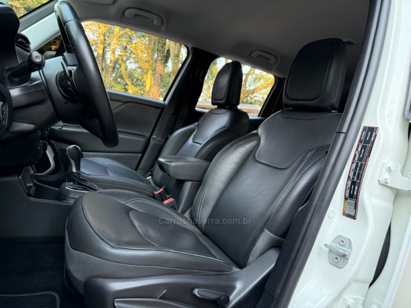 RENEGADE 1.8 16V FLEX LONGITUDE 4P AUTOMÁTICO - 2020 - DOIS IRMãOS