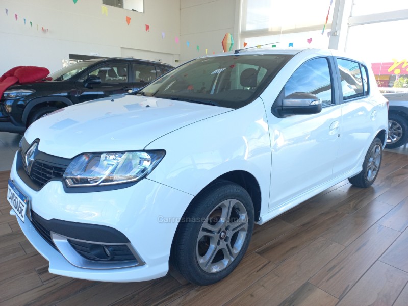 SANDERO 1.6 GT LINE LIMITED FLEX 4P MANUAL