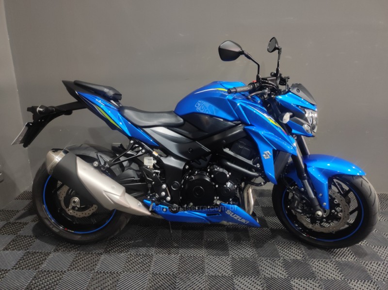 gsxs 750 a 2020 novo hamburgo