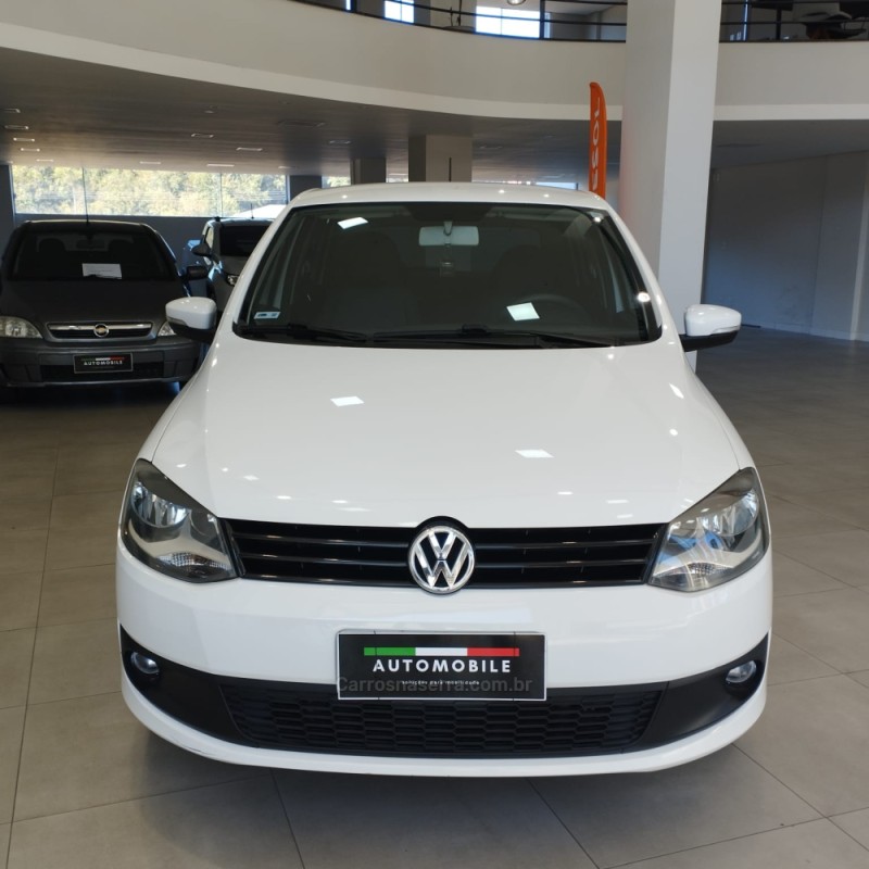 FOX 1.6 MI ITREND 8V FLEX 4P MANUAL - 2013 - ANTôNIO PRADO