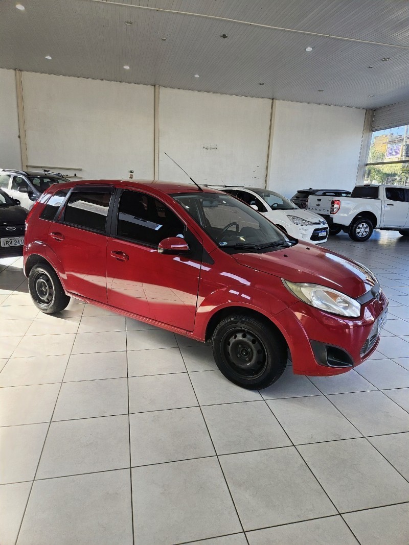 FIESTA 1.6 MPI CLASS HATCH 8V FLEX 4P MANUAL - 2012 - FARROUPILHA