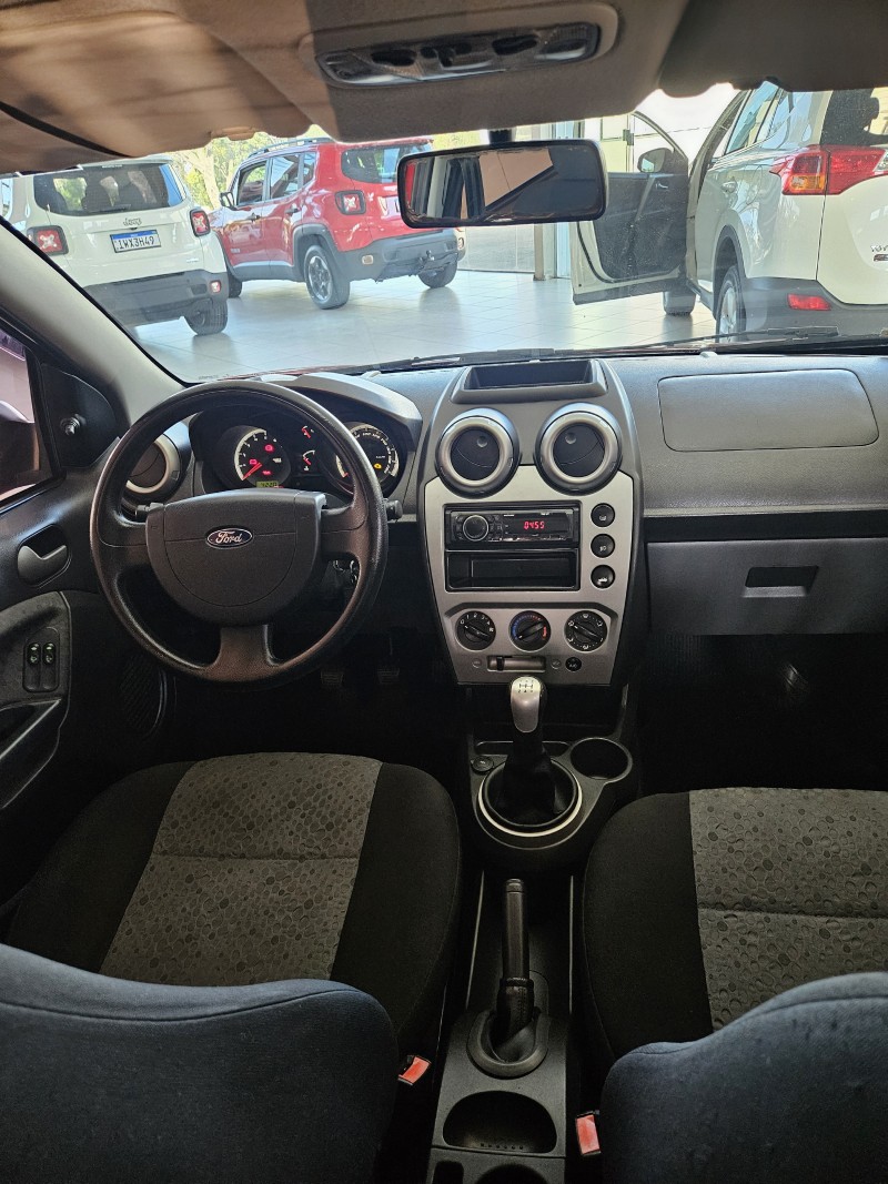 FIESTA 1.6 MPI CLASS HATCH 8V FLEX 4P MANUAL - 2012 - FARROUPILHA