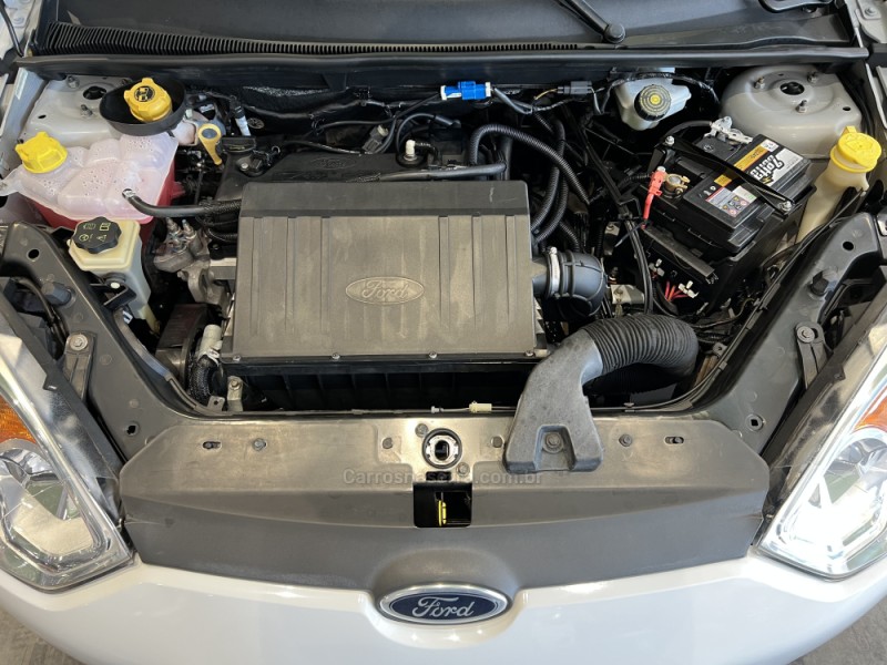 FIESTA 1.6 ROCAM SE 8V FLEX 4P MANUAL - 2014 - CAXIAS DO SUL