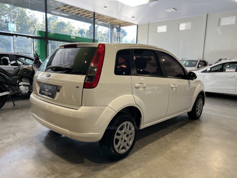 FIESTA 1.6 ROCAM SE 8V FLEX 4P MANUAL - 2014 - CAXIAS DO SUL