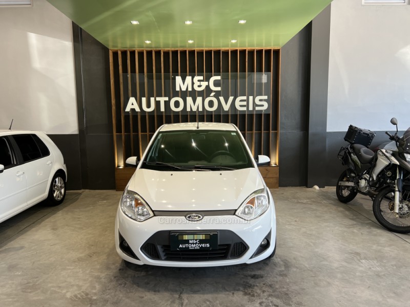 FIESTA 1.6 ROCAM SE 8V FLEX 4P MANUAL - 2014 - CAXIAS DO SUL