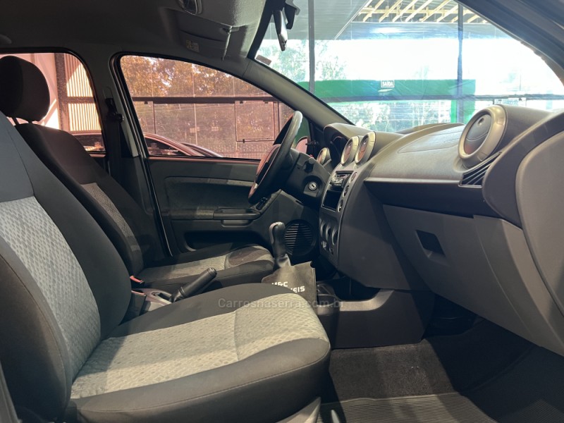 FIESTA 1.6 ROCAM SE 8V FLEX 4P MANUAL - 2014 - CAXIAS DO SUL