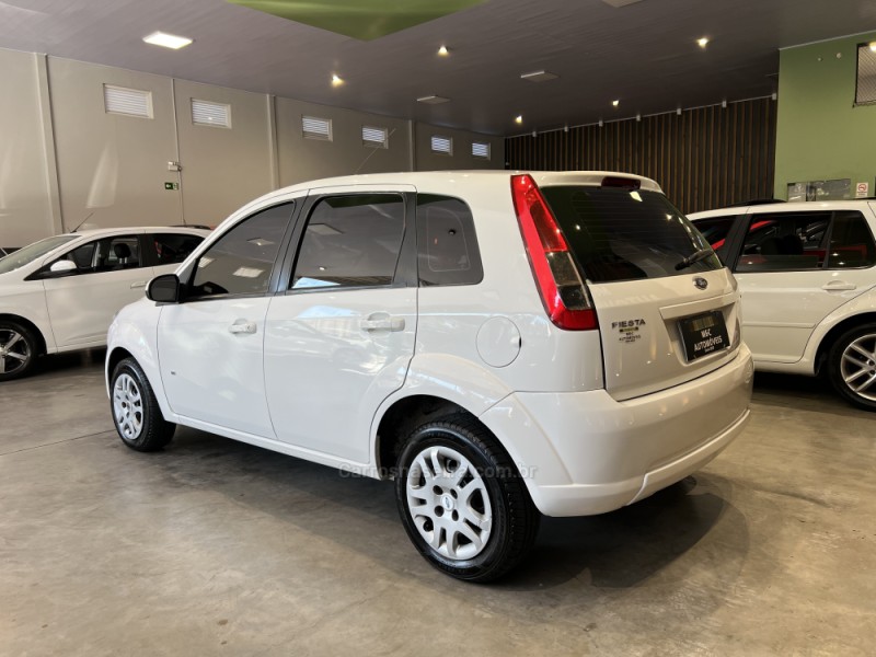 FIESTA 1.6 ROCAM SE 8V FLEX 4P MANUAL - 2014 - CAXIAS DO SUL