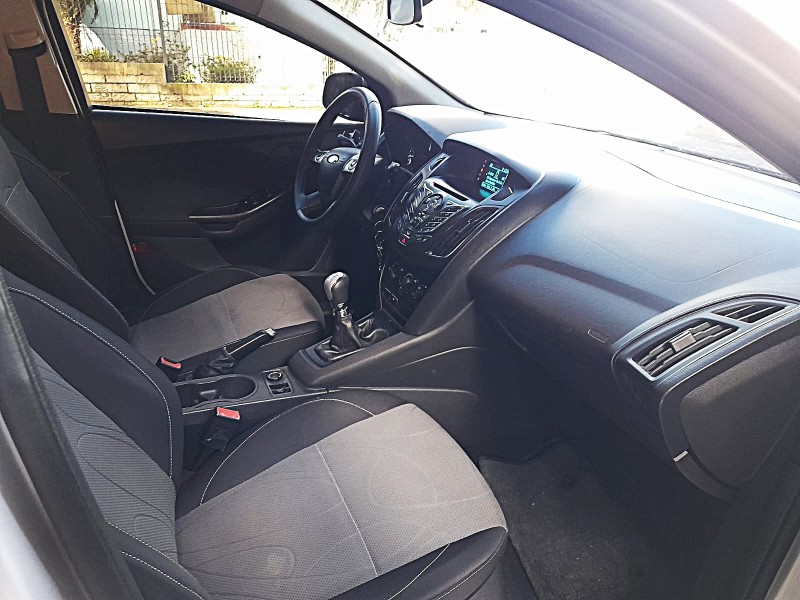 FOCUS 1.6 S 16V FLEX 4P MANUAL - 2015 - FARROUPILHA