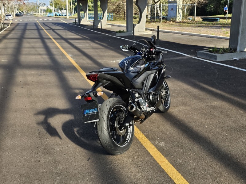 YZF R3 ABS - 2025 - CAMPO BOM