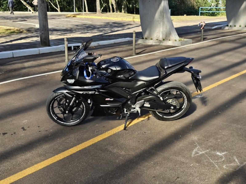 YZF R3 ABS - 2025 - CAMPO BOM