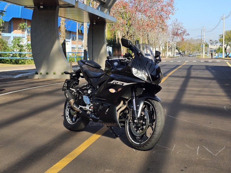 YZF R3 ABS - 2025 - CAMPO BOM