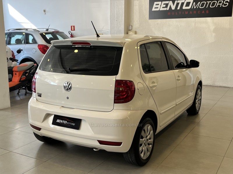 FOX 1.0 MI TRENDLINE 8V FLEX 4P MANUAL - 2010 - BENTO GONçALVES